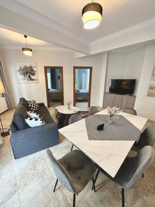 The “Roman Market” Lux Apartment Thessaloniki Exterior photo